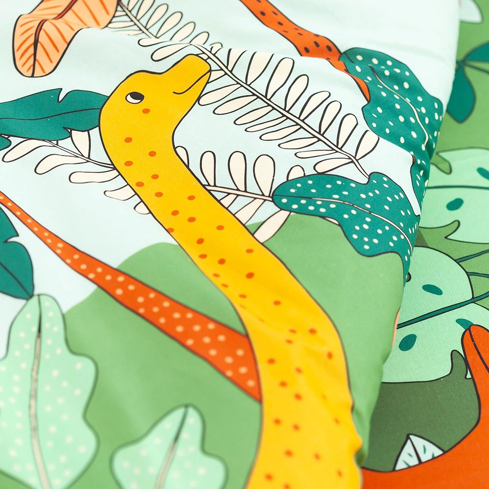“Jurassique dinosaures” chez Blanche porte